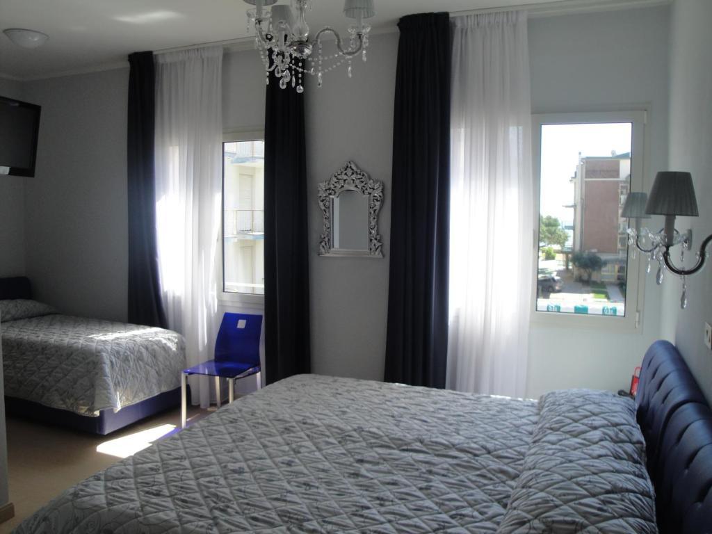 Hotel Boutique Blumarin Jesolo Chambre photo